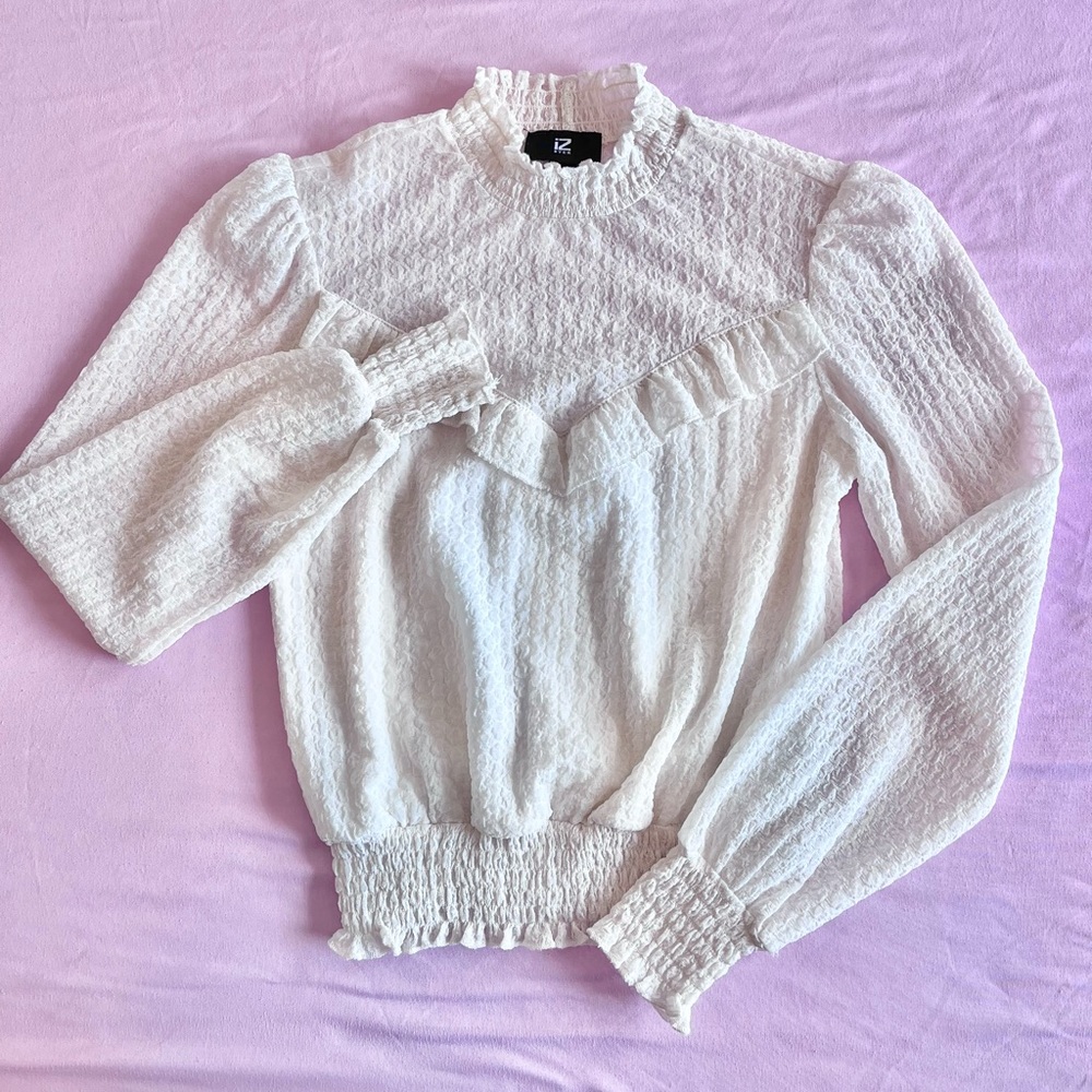 iZ Byer thin long sleeve blouse